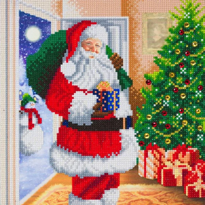 CAK-A107M: Santa's Here! 30x30cm Crystal Art Kit