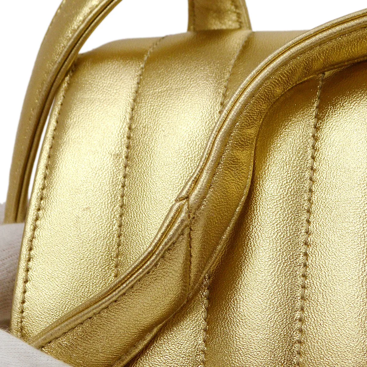 CHANEL 1994-1996 Gold Lambskin Vertical Shoulder Bag WA00398b