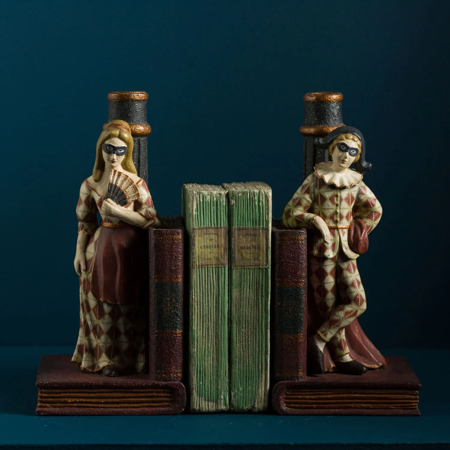 HARLEQUIN BOOKENDS