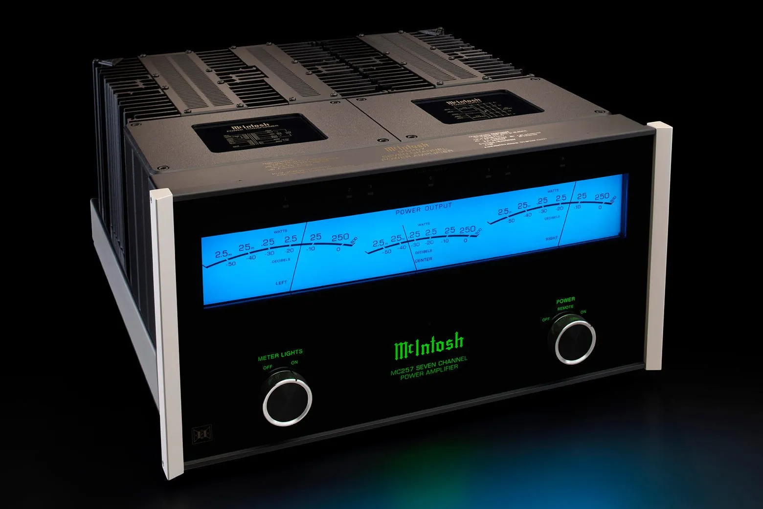 McIntosh MC257 - 7-Channel Solid State Amplifier