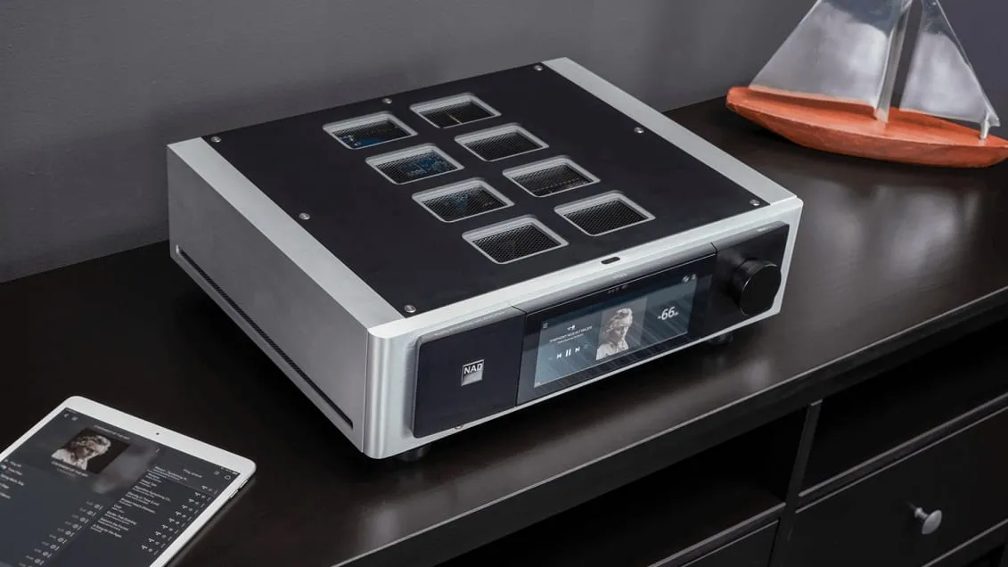 NAD Masters M33 Purifi 200W Amplifier / DAC / BluOs Streamer
