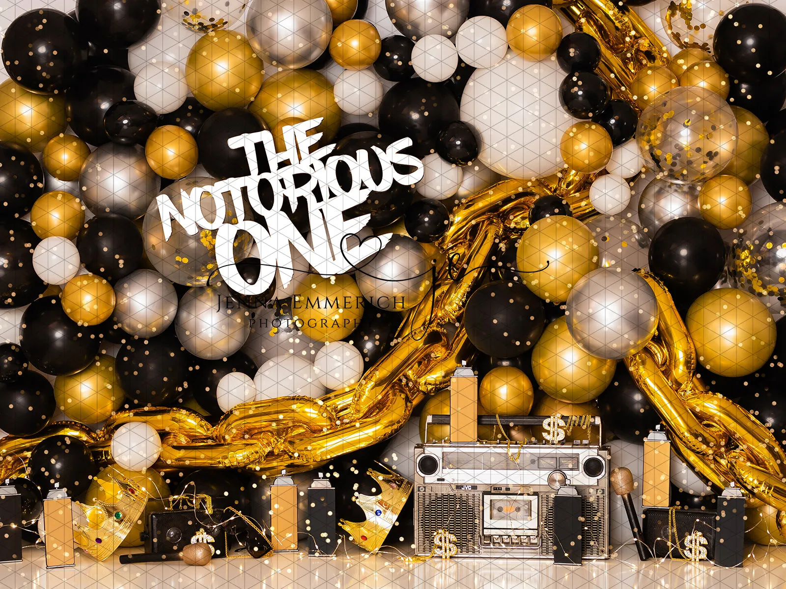 Notorious One Balloon Wall with Lights